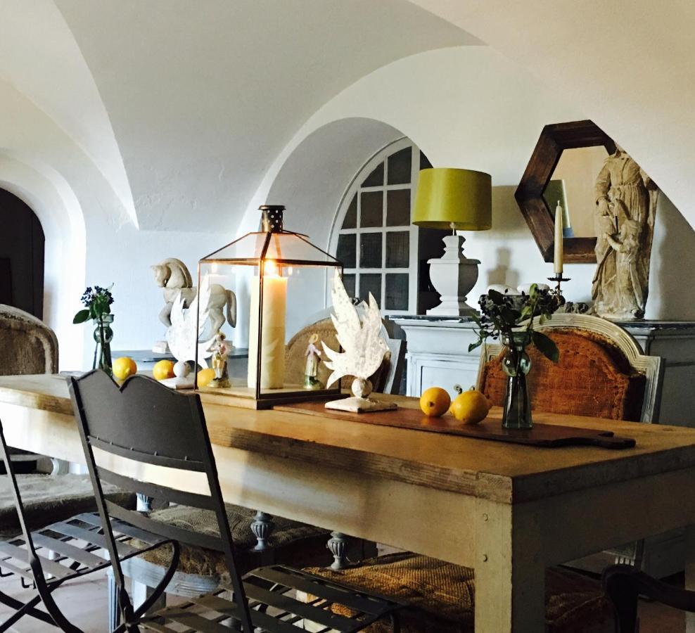 Bed and Breakfast L'Ancien Presbytère à Sagriès Extérieur photo