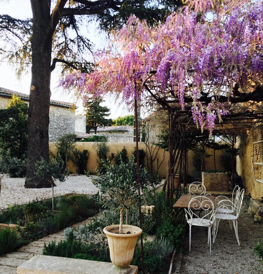 Bed and Breakfast L'Ancien Presbytère à Sagriès Extérieur photo